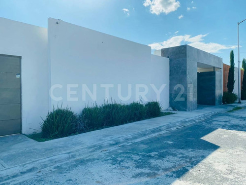 Quinta En Venta Portal Del Norte Zuazua N.l.