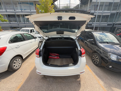 Toyota Yaris 1.5 107cv Xs