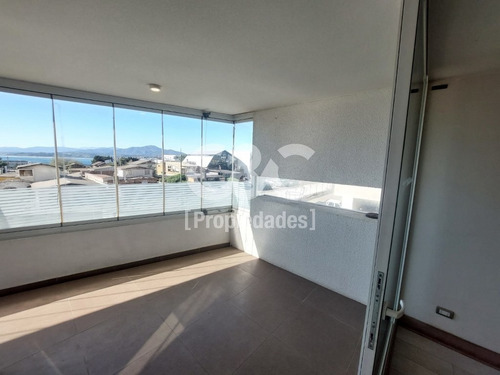 Amplio, 2 D, 94 M2 Con Vista A La Bahía De Concón