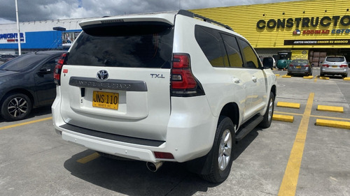 Imagen 19 de 25 de Toyota Prado