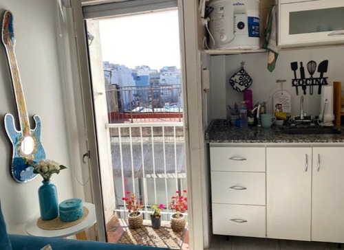 Departamento 2 Ambientes En Almagro Norte, Refaccionado