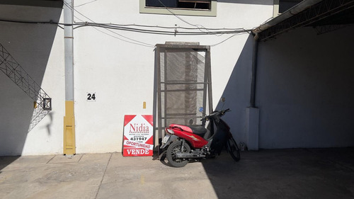 Imagen 4 de 5 de Cochera - Centro De Lujan