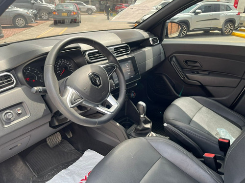 Imagen 13 de 14 de Renault Duster Zen