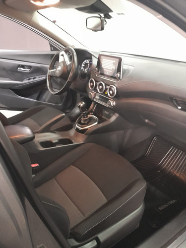 Nissan Sentra 2.0 Advance