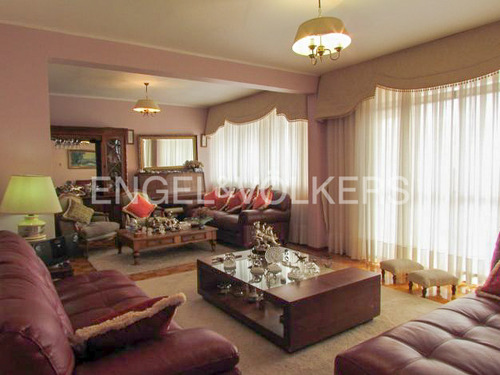 Amplia Residencia Con Local Comercial Hoy Operando