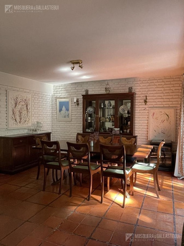 Imagen 9 de 30 de Casa En Excelente Zona De La Horqueta