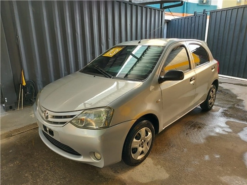 Toyota Etios 1.3 X 16v Flex 4p Manual