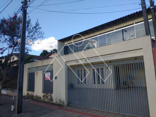 Imagem 1 de 15 de Sobrado Próximo Ao Centro, Rua Rosa Branca - Mi1257