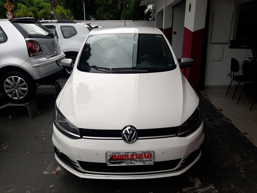 Imagem 2 de 9 de Volkswagen Fox 2016 1.6 Rock In Rio Total Flex 5p