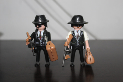 Set 2 Figuras Playmobil Series 14 Mafi0s0 (Usado)