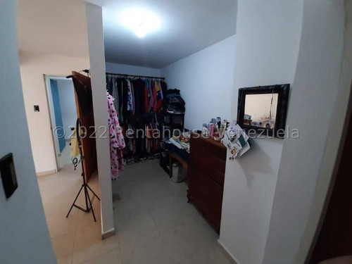 Imagen 14 de 30 de Gustavo Zavala Rentahouse 22-23887