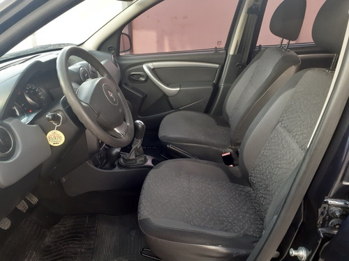 Imagen 10 de 11 de Renault Duster 1.6 4x2 Confort Plus Abs 110cv 2013