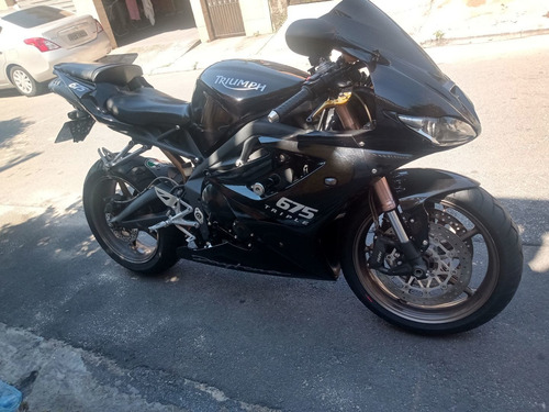 Imagem 4 de 12 de Triump Daytona 675