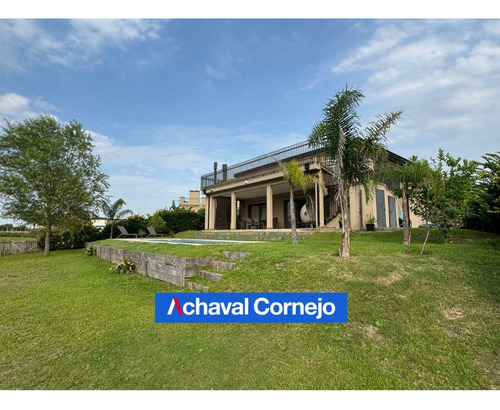 Casa De Una Planta Al Agua En Alquiler Amoblada En Ceibos, Puertos