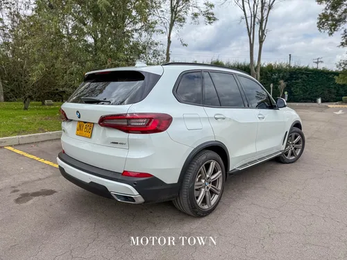 BMW X5 3.0 Xdrive 40I At