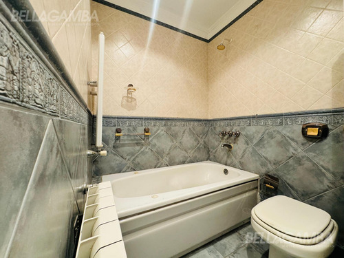 Casa Venta Martinez 7 Ambientes Jardin Piscina