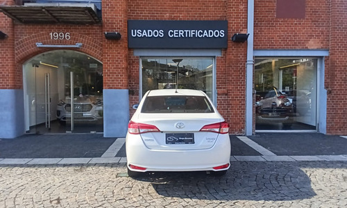 Toyota Yaris 1.5 107cv Xls Sedan