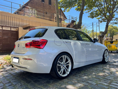 Bmw 120i Sportline - 2016