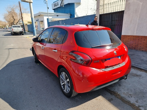 Imagen 8 de 8 de Peugeot 208 2017 1.6 Allure Nav Tiptronic