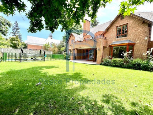 Excelente Casa Inglesa En Condominio Santuario Del Valle