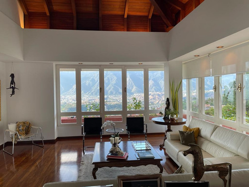 Imagen 2 de 14 de Espectacular Casa En Venta En El Alto Hatillo !!