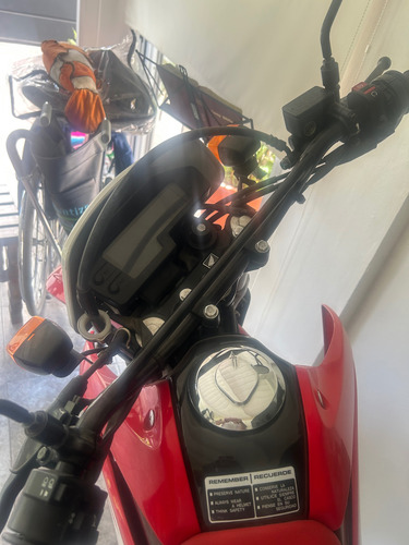 Moto Honda Tornado 2023 0km Alarma Patente Paga Todo El Año.