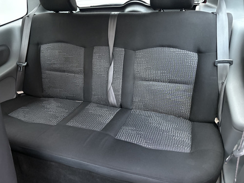 Renault Clio 1.2 Authentique Pack Ii 75cv