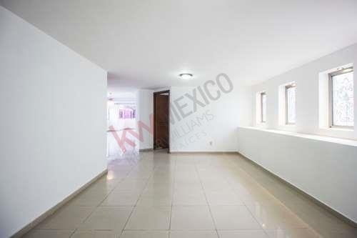 Departamento En Renta En Prados Providencia, Guadalajara Jal.