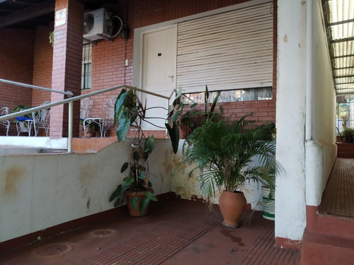 Imagen 2 de 25 de Casa De 3 Dormitorios En Venta En Posadas