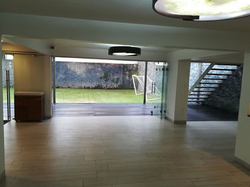 Casa En Venta En Jardines Del Ajusco.