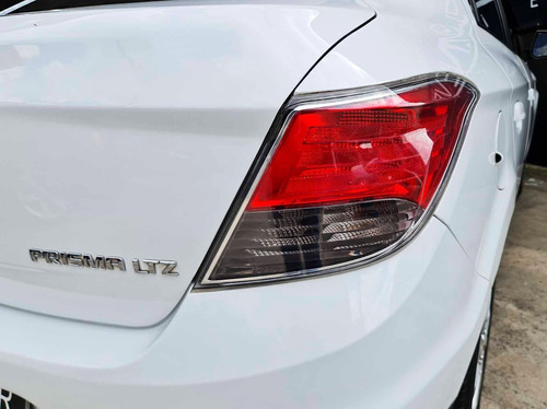 Imagem 3 de 15 de Chevrolet Prisma 1.4 Mpfi Ltz 8v 2016