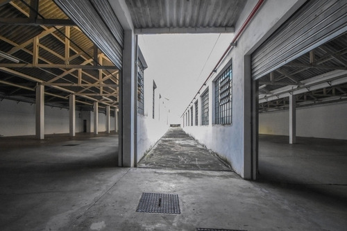 Galpão 2.300m² De Área Construída No Tatuapé - 334