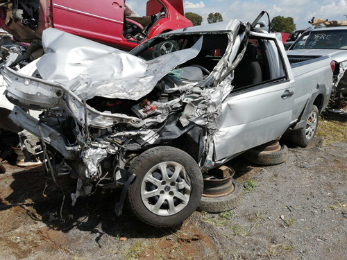 Imagen 4 de 9 de Dodge Ram 700 Por Partes