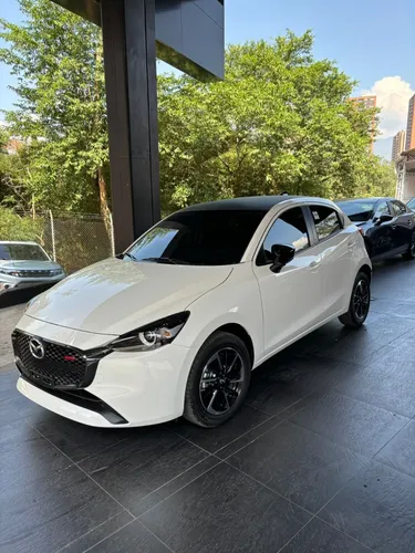 Mazda 2 Grand Touring Lx Carbon 2.0 Modelo 2026
