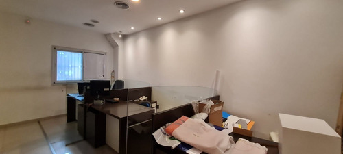 Imagen 7 de 10 de Oportunidad - Excelente Galpón 860 M2 Cubiertos - 3 Oficinas - Bº San Martín