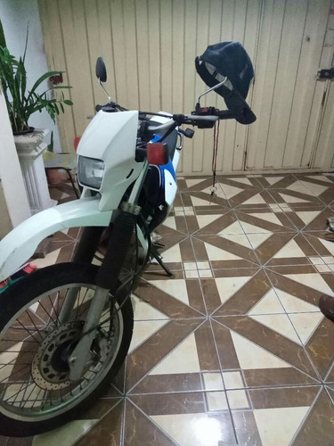 Imagem 3 de 11 de Yamaha Xt 600e