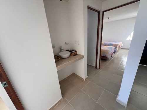 Casa En Venta, En Los Gómez Soledad De Graciano Sanchez, S.l.p. Muy Cerquita De Carretera A Rio Verdey El Colegio Valldolid.