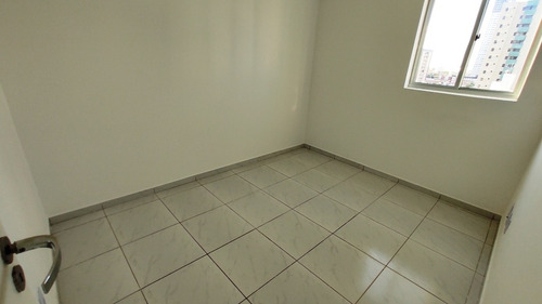 Imagem 10 de 14 de Ref: Ap005 - Apartamento A Venda, Manaira, 2 Quartos