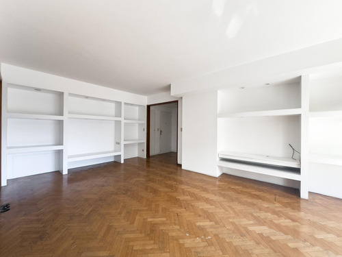 Amplisimo Departamento Refaccionado En Venta Con Cochera - Recoleta