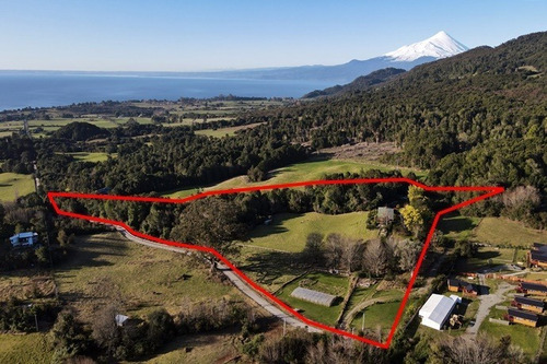 Linda Propiedad Con Vista Al Lago, Estero Y Bosque Nativo