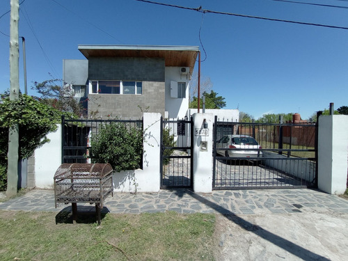 Casa En Venta En Sicardi