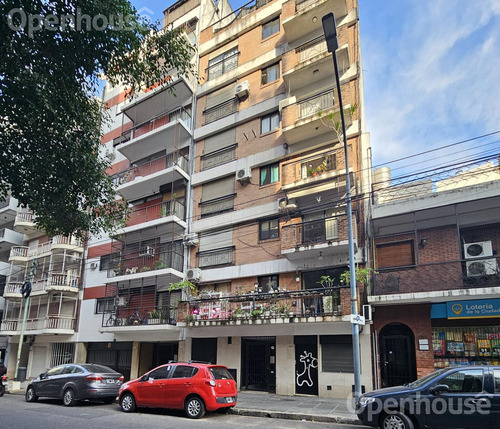 Monoambiente Con Balcon En Recoleta Excelente Zona Cabrera Y Laprida.