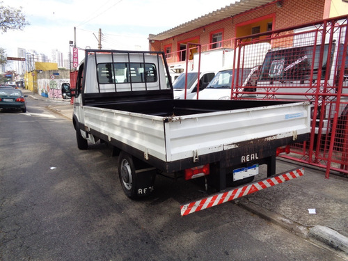 Imagem 5 de 13 de Iveco Daily 35s14 Carroceria Ar Condicionado