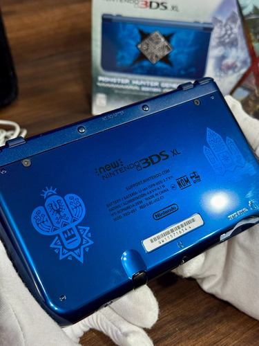 New Nintendo 3ds Xl Monster Hunter G Completo Como Nuevo Azul (Usado)