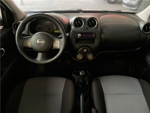 Imagem 13 de 13 de Nissan March 1.6 S 16v Flex 4p Manual