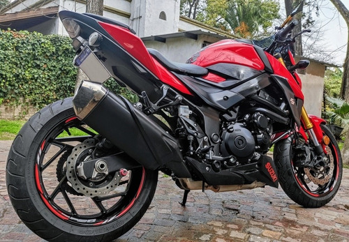 Suzuki Gsx-s 750