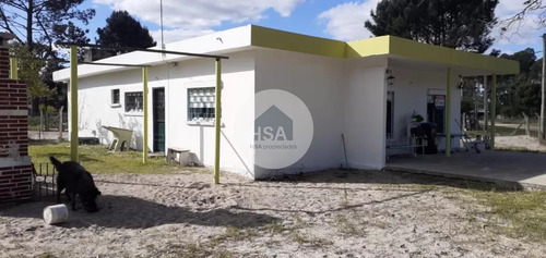 Venta De Casa Y Terreno En Parque Del Plata Norte