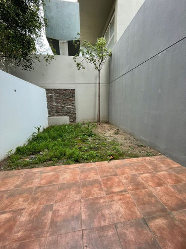 Amplio Monoambiente A Estrenar Con Patio/jardín - Saavedra