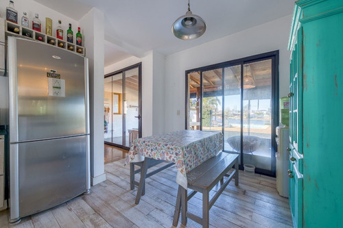 Venta Casa 5 Amb. BÂș San Benito - Benavidez