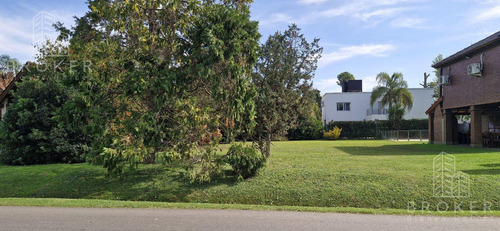 Excelente Lote En Venta En Country Banco Provincia, Moreno